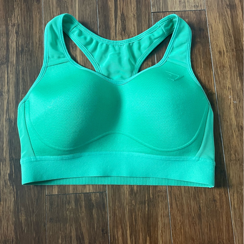 Gymshark sports bra!
